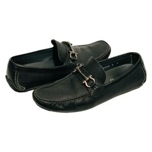Salvatore Ferragamo Men's Gancini Leather Loafers in Black Size 9 Slip On
